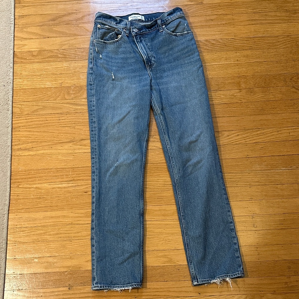 Abercrombie & Fitch 90s Straight Ultra High Rise Jeans 26 2 med blue distressed